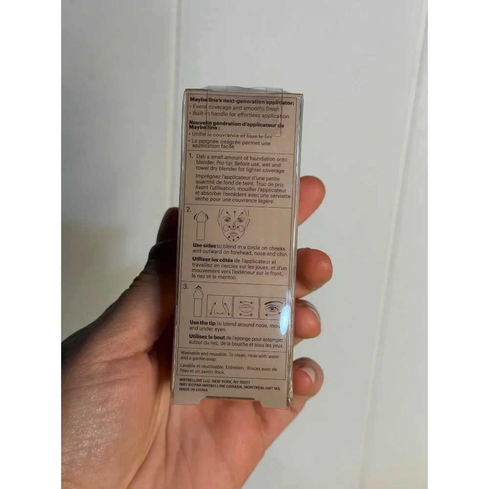 Maybelline Dream Blender Foundation Flexible‎ Sponge Makeup Tool NEW Smooth